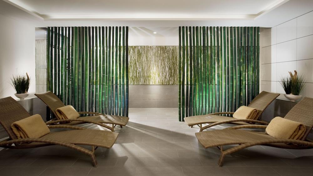 Innside By Meliá Frankfurt Ostend Hotel 4*